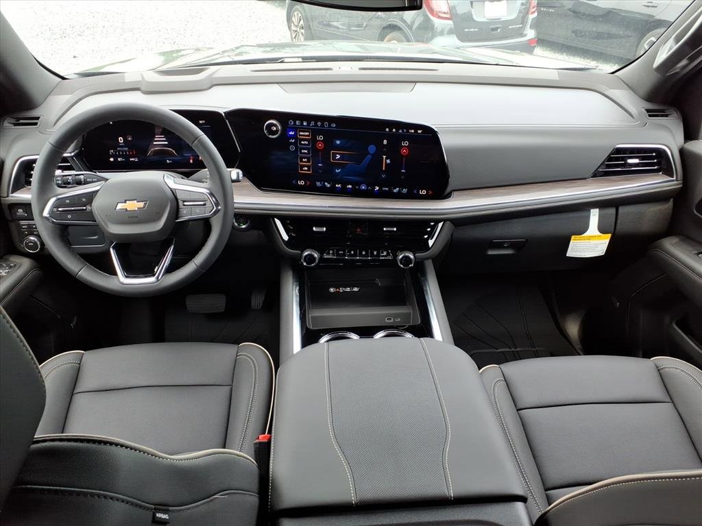 2025 Chevrolet Tahoe Premier photo 20