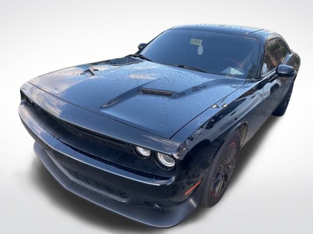 2015 Dodge Challenger SXT photo 4