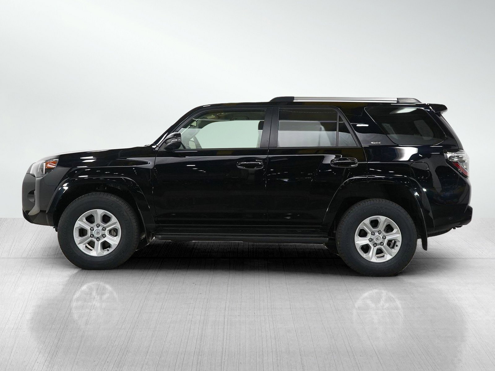 Used 2024 Toyota 4Runner SR5 Premium with VIN JTENU5JR8R6278817 for sale in Bloomington, Minnesota