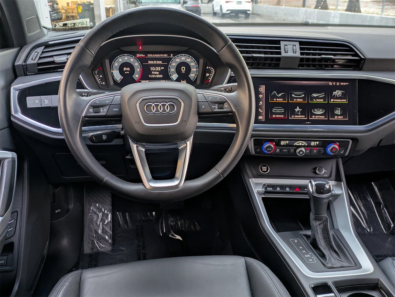 2023 Audi Q3 S line Premium photo 2