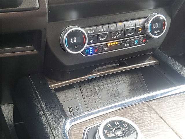 2021 Ford Expedition MAX Limited photo 19
