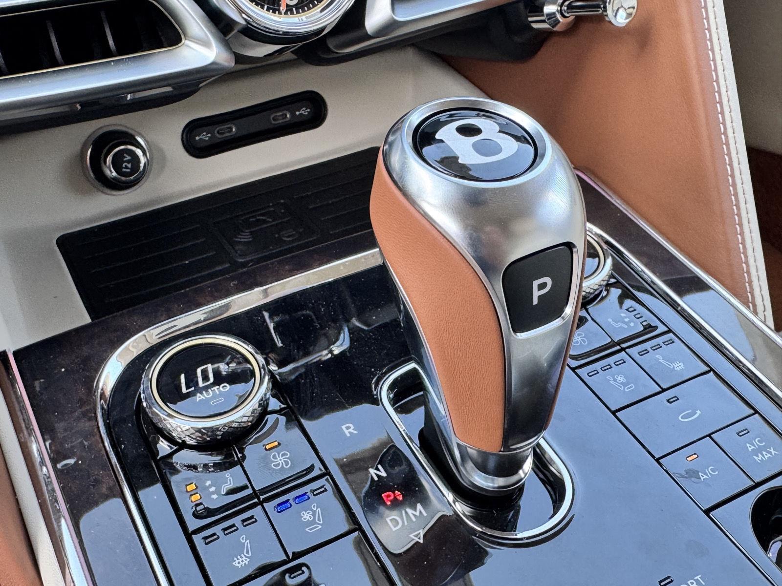 2026 Bentley Flying Spur photo 59