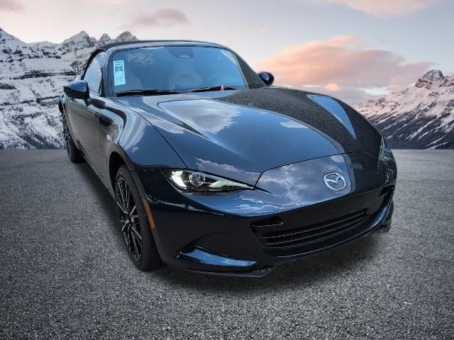 2025 Mazda MX-5 Miata Grand Touring's photo