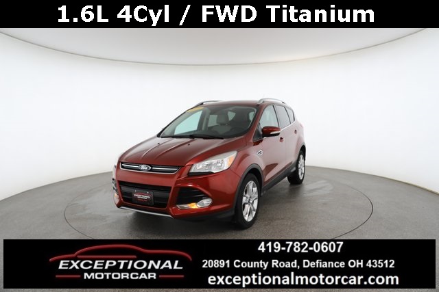 2015 Ford Escape Titanium's photo
