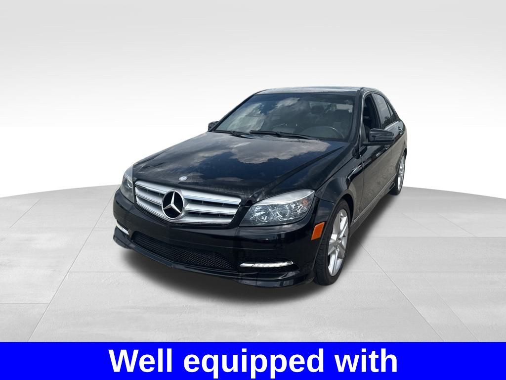 2011 Mercedes Benz C 300 photo 3