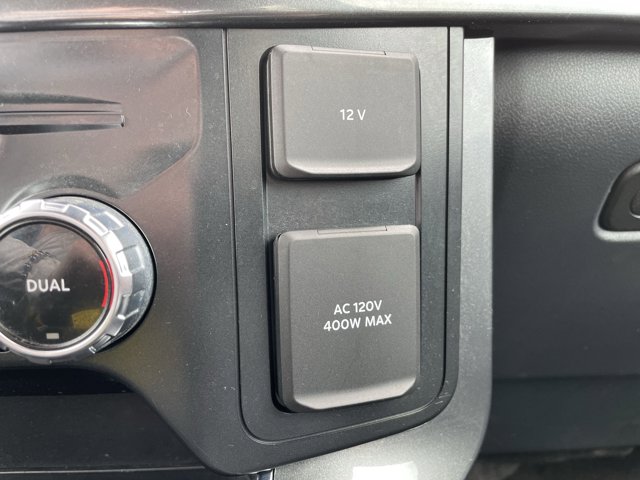 2022 Ford F-150 XLT photo 32