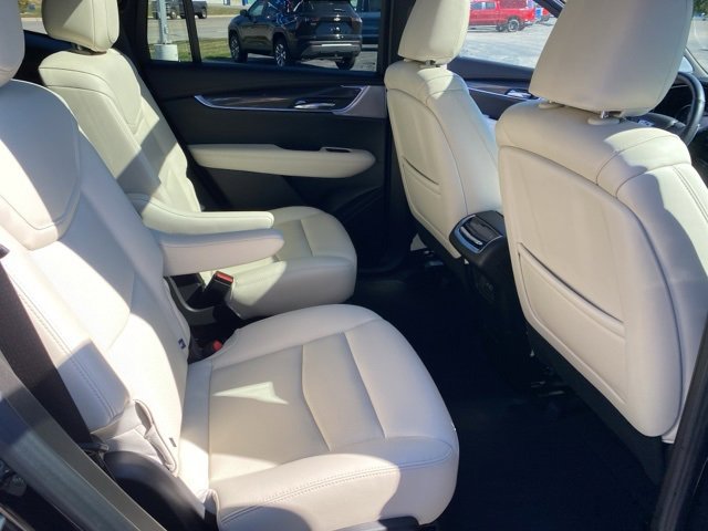 2024 Cadillac XT6 Sport photo 35