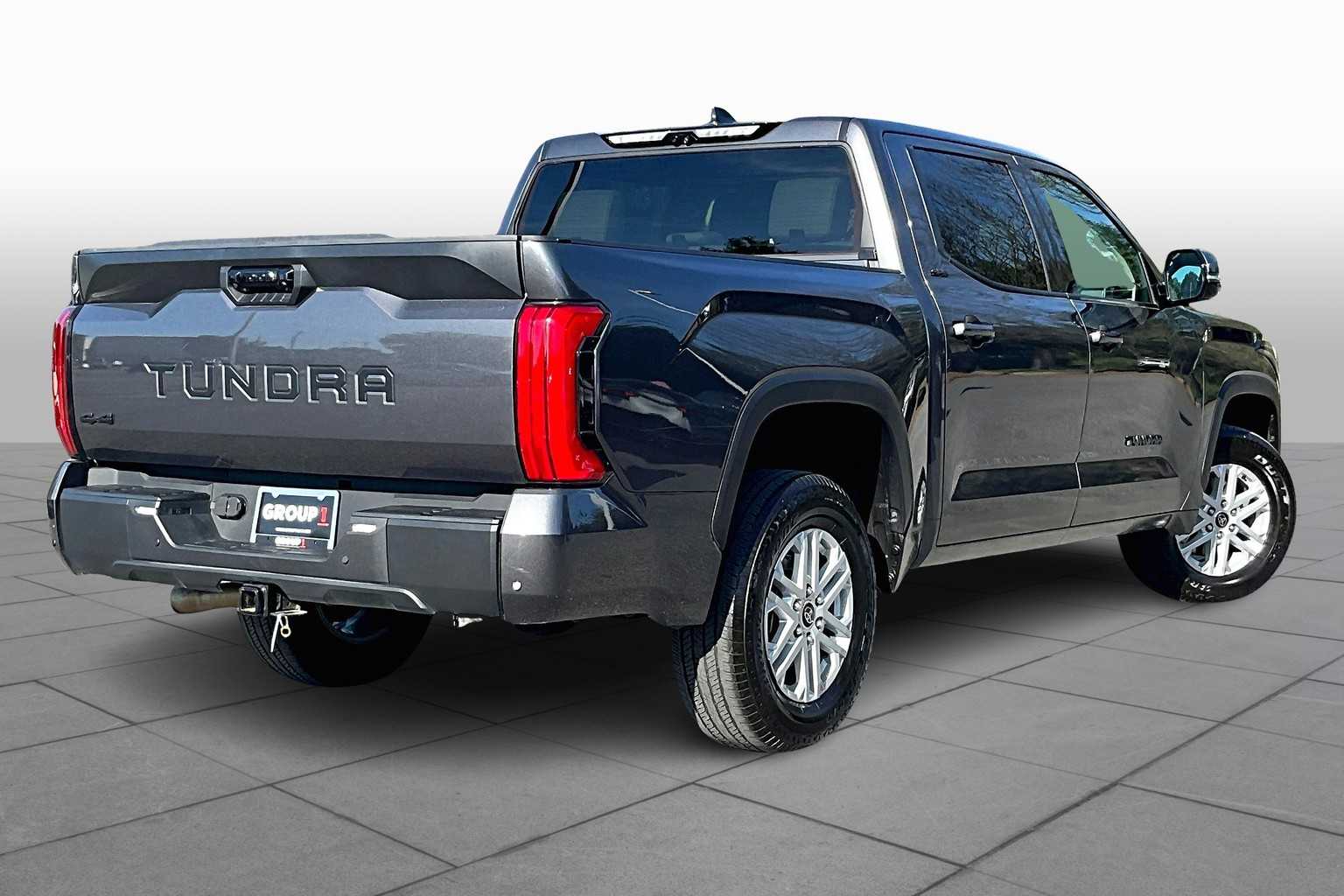 2023 Toyota Tundra SR5 photo 11