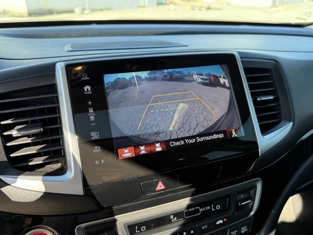 2018 Honda Pilot Touring photo 19