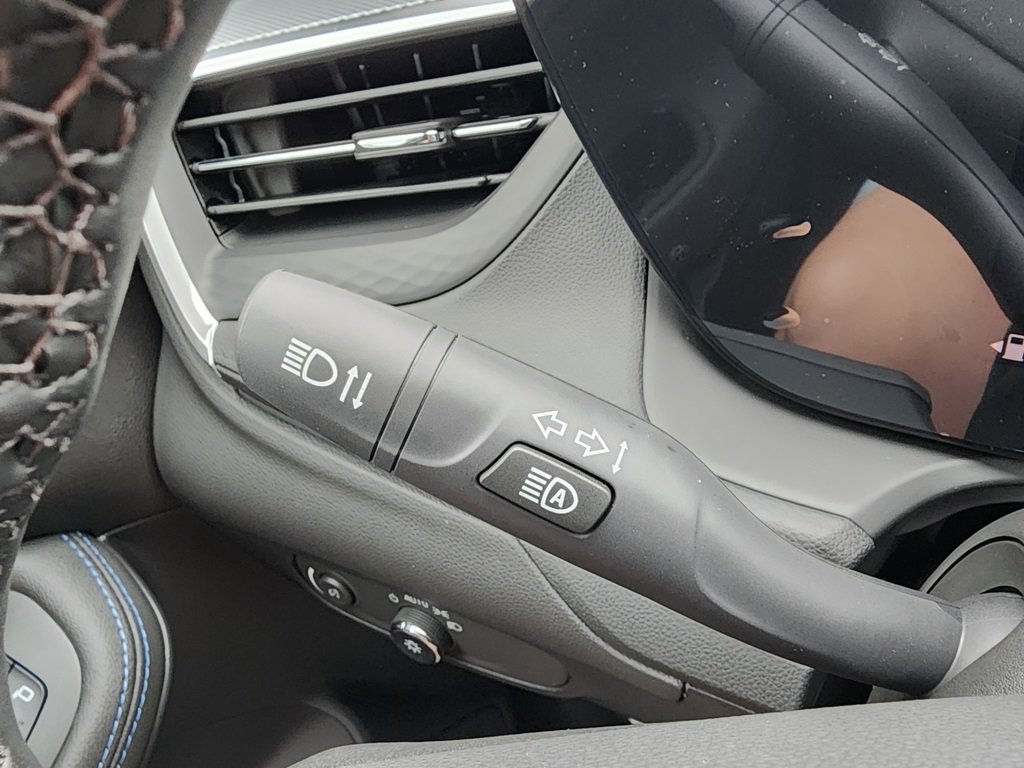 2026 Buick Encore GX Sport Touring photo 21