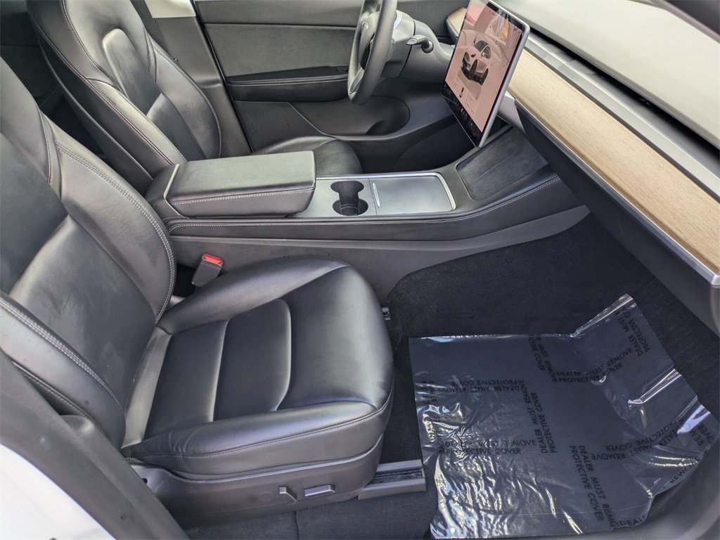 2022 Tesla Model Y Long Range photo 29
