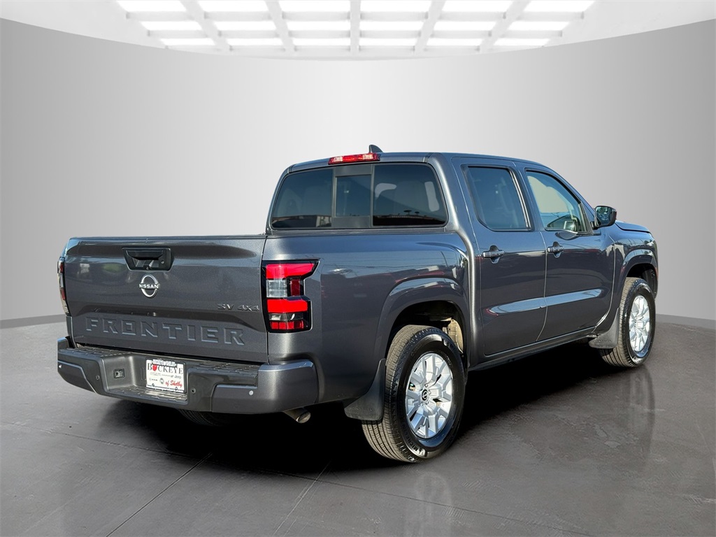 2022 Nissan Frontier SV Crew Cab photo 7