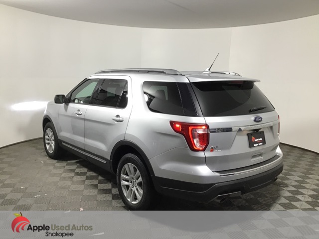 2018 Ford Explorer XLT photo 4
