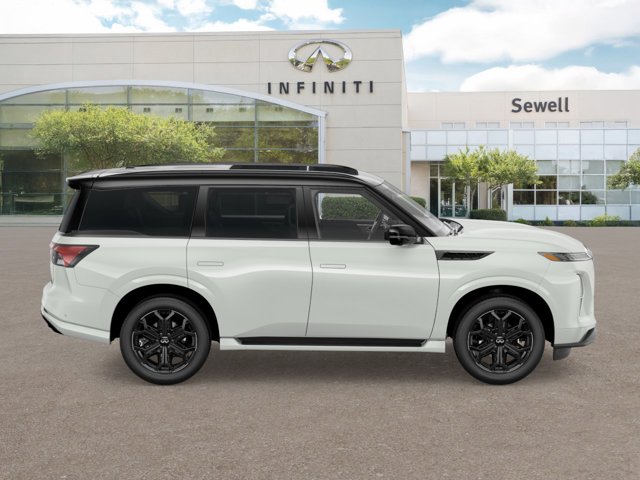 2026 Infiniti QX80 Sensory photo 4