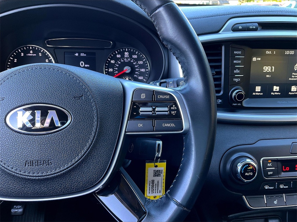 2019 Kia Sorento LX photo 23