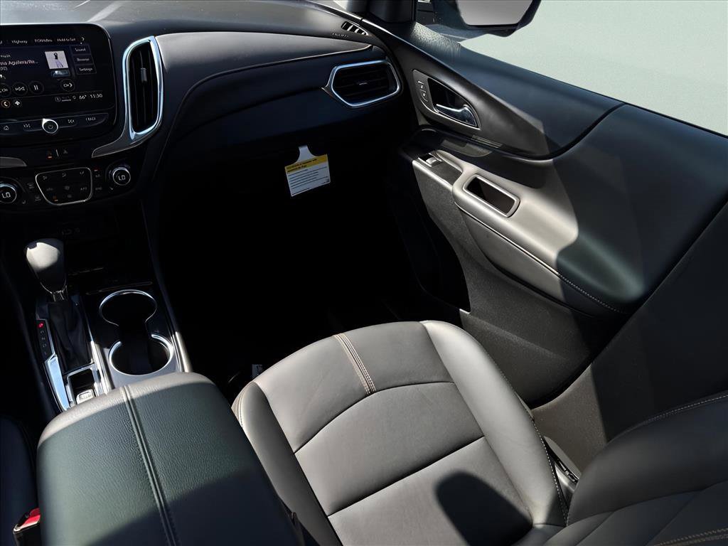 2022 Chevrolet Equinox Premier photo 12