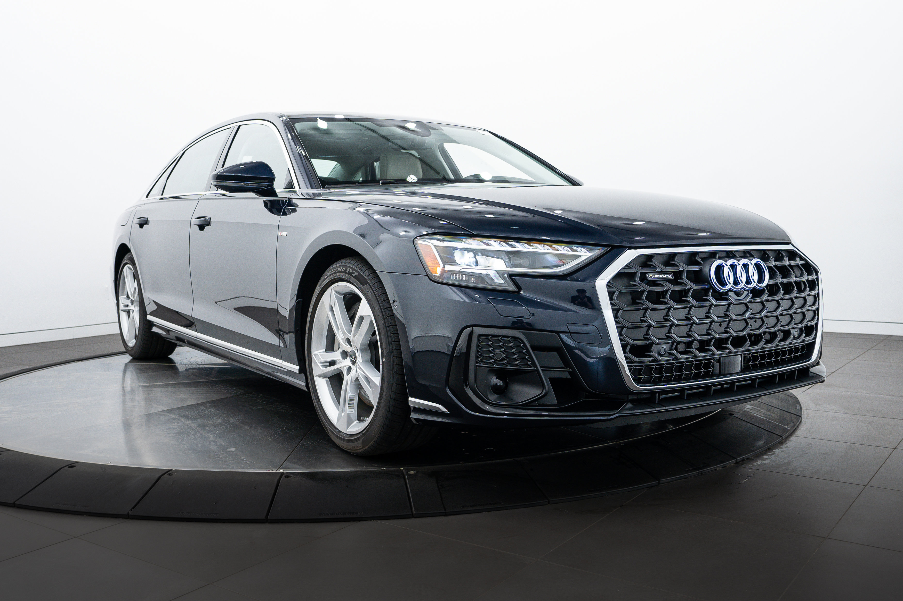 2025 Audi A8 L 55 photo 2