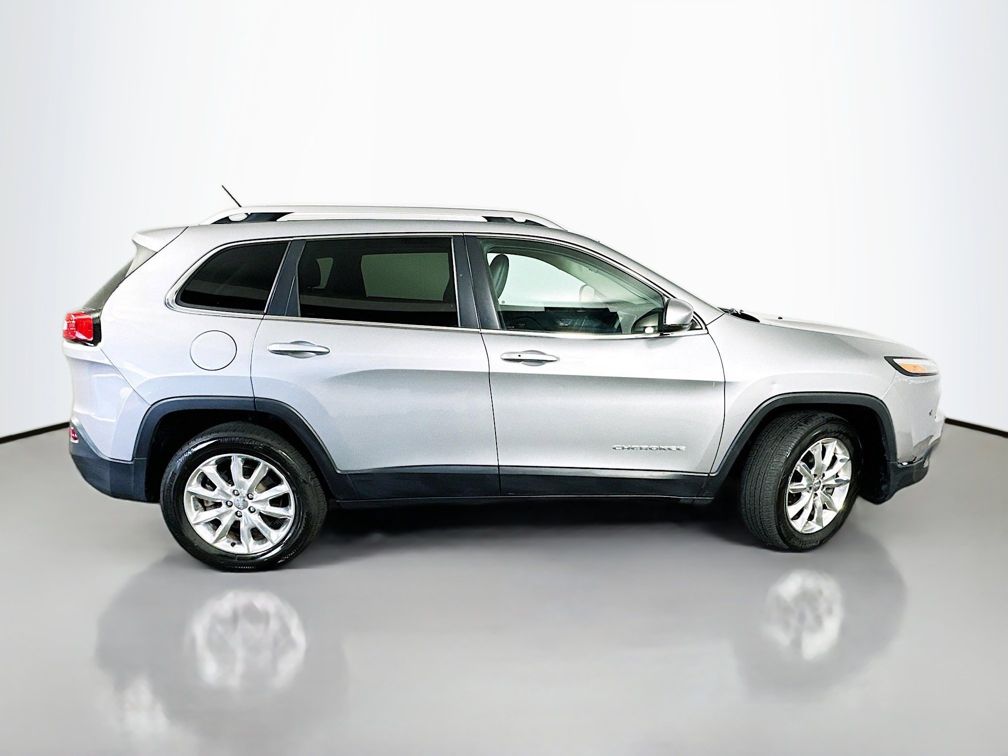 2015 Jeep Cherokee Limited photo 6