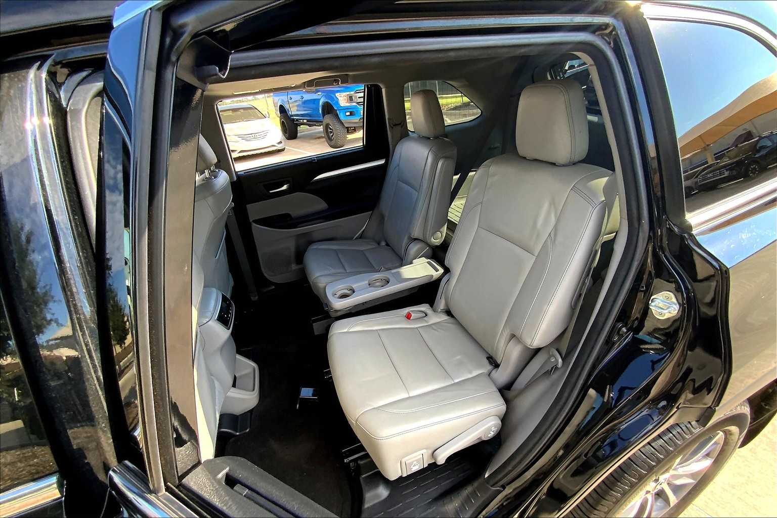 2018 Toyota Highlander XLE photo 20