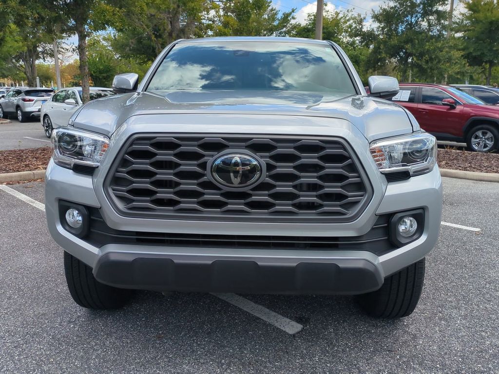 2023 Toyota Tacoma TRD Off-Road V6 photo 8