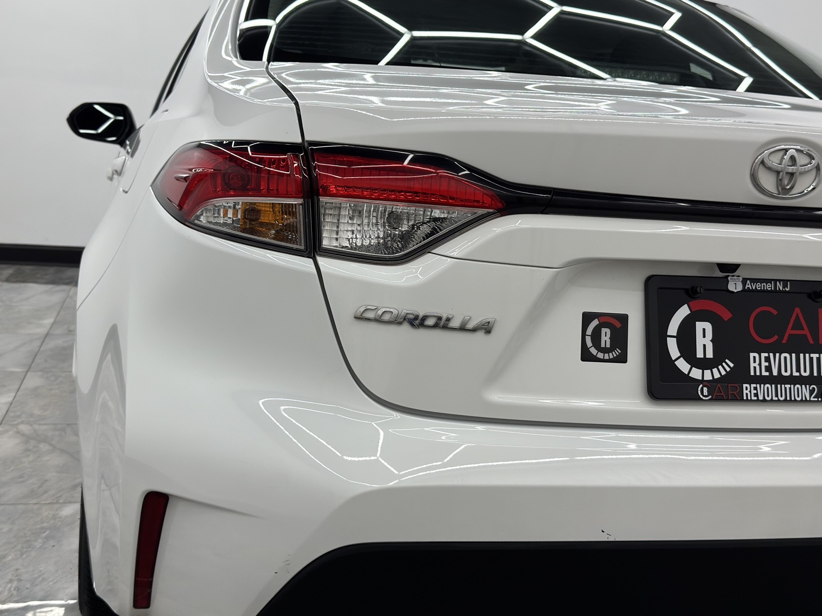 2023 Toyota Corolla LE photo 46