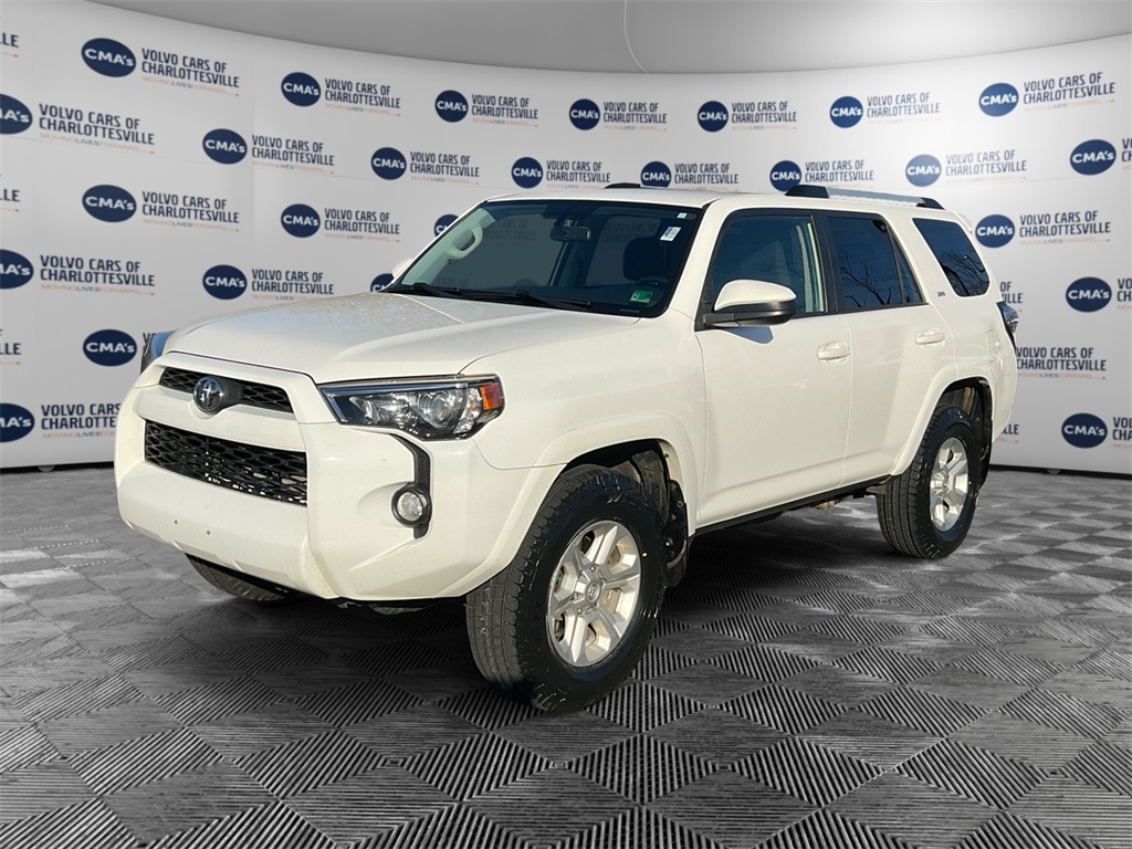 2019 Toyota 4Runner SR5's photo