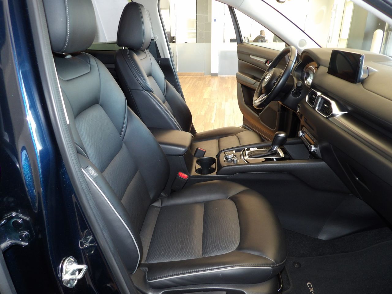 2024 Mazda CX-5 2.5 Select photo 14