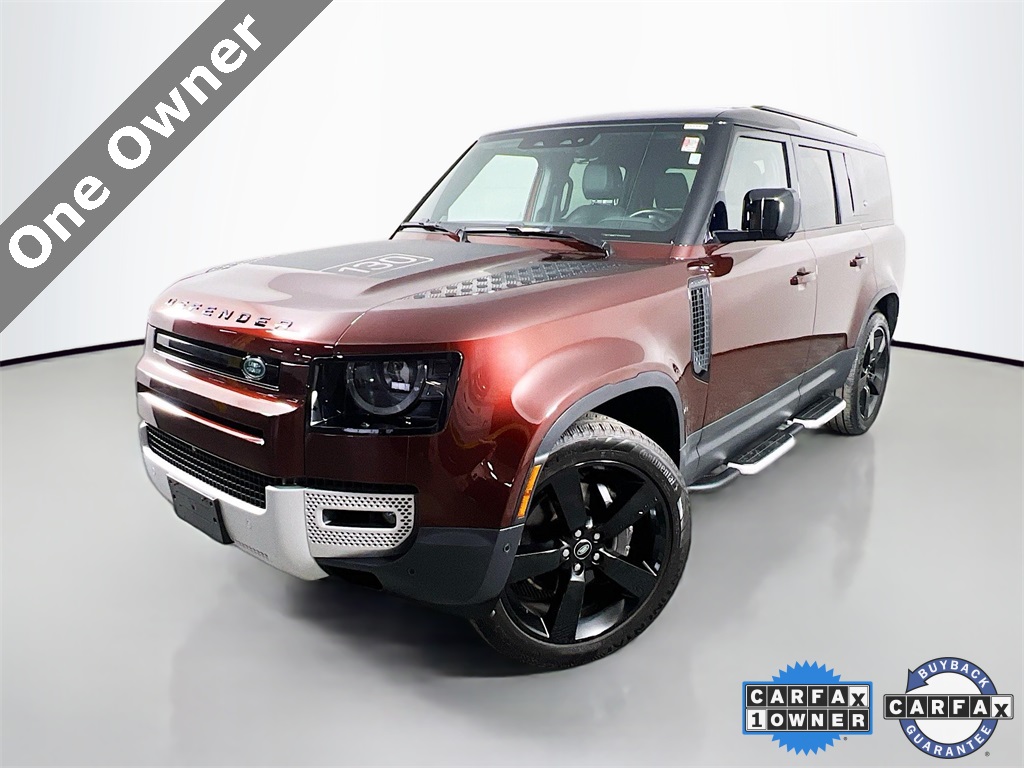 2023 Land Rover Defender SE