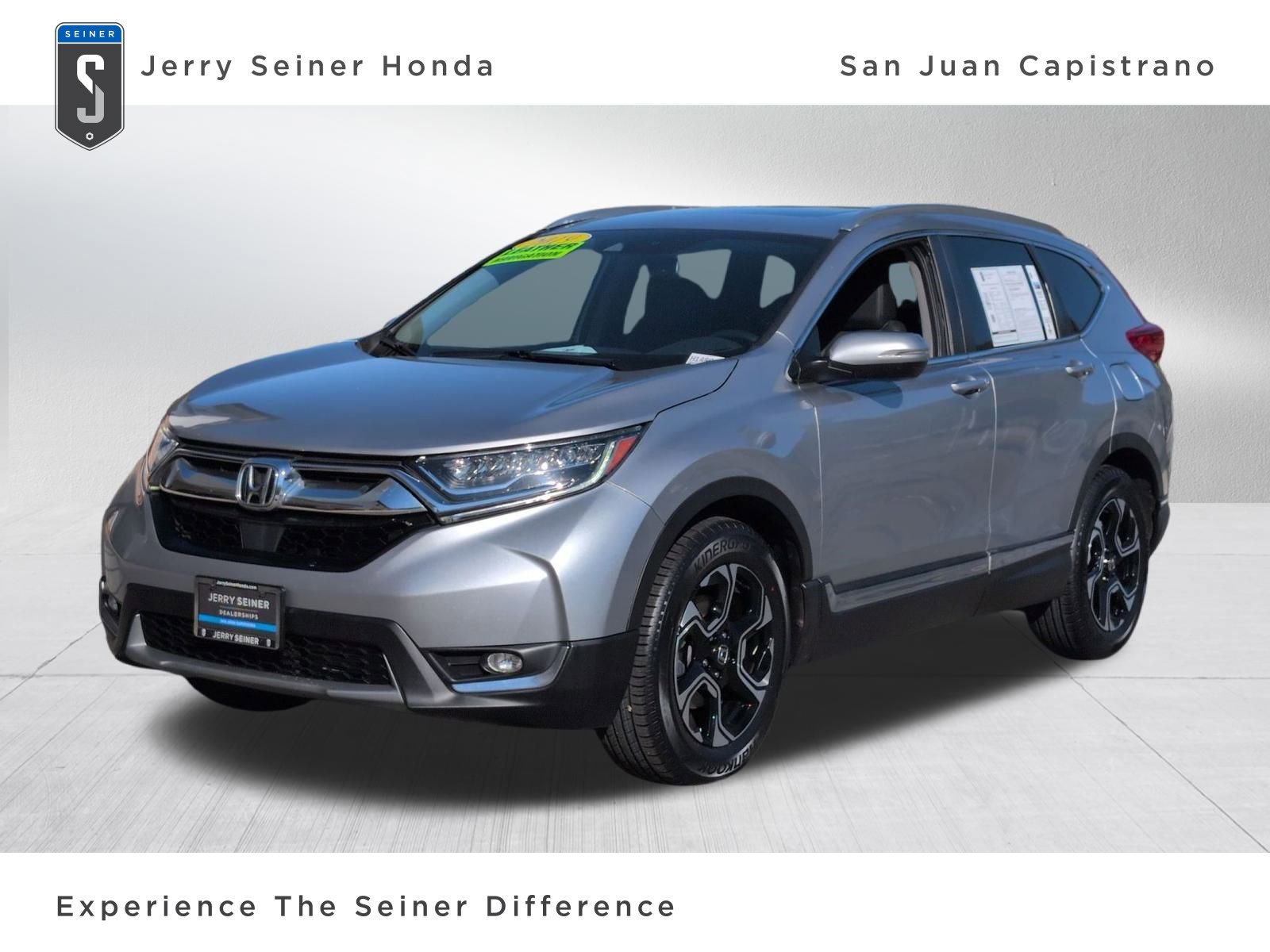 2019 Honda CR-V Touring's photo