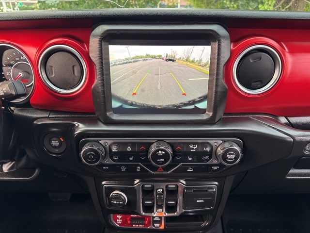 2022 Jeep Wrangler Unlimited Rubicon photo 29