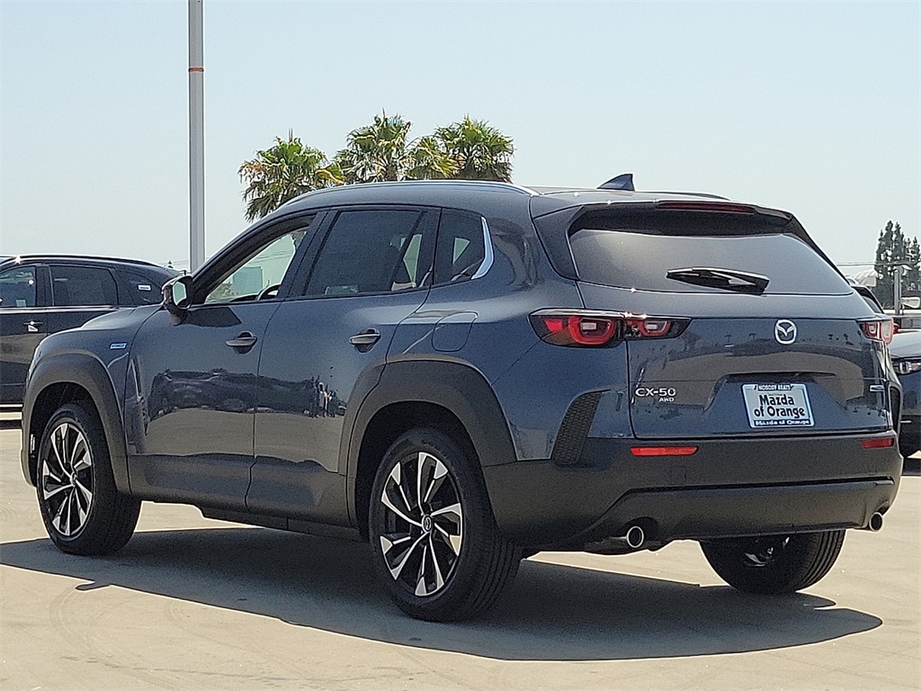 2025 Mazda CX-50 Premium Plus photo 3