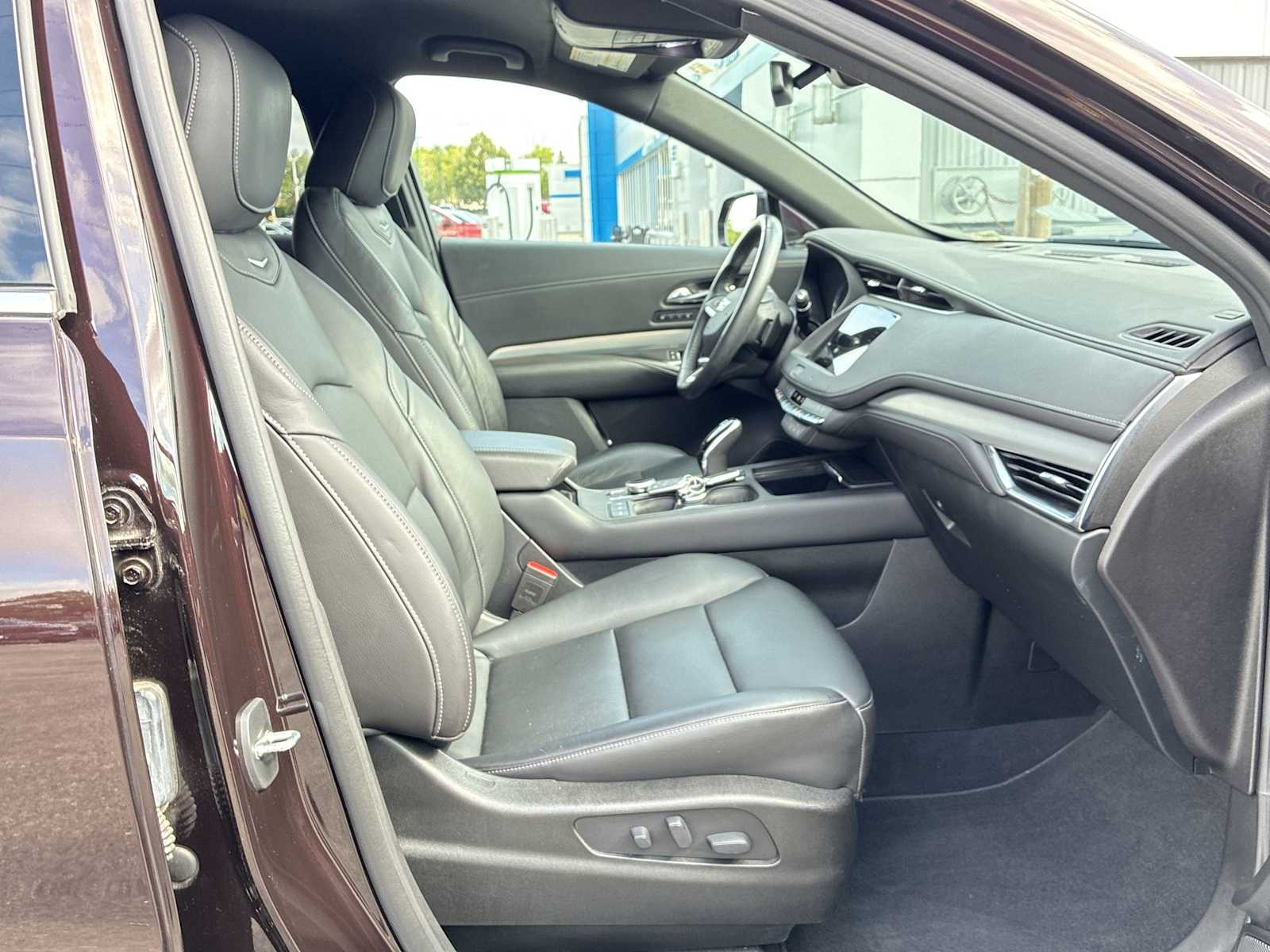 2021 Cadillac XT4 Premium Luxury photo 26