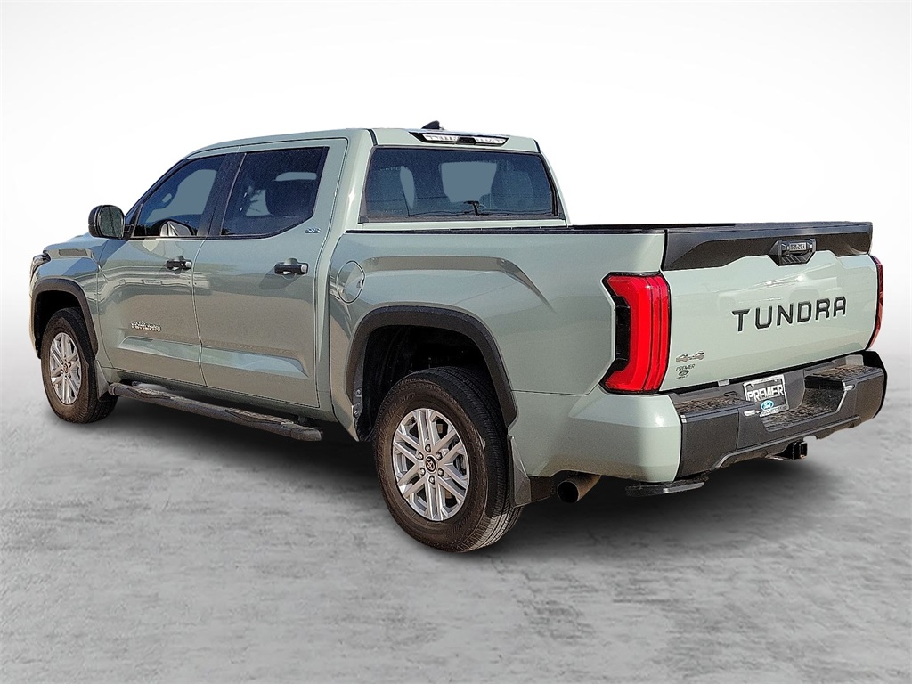 2024 Toyota Tundra SR5 photo 7