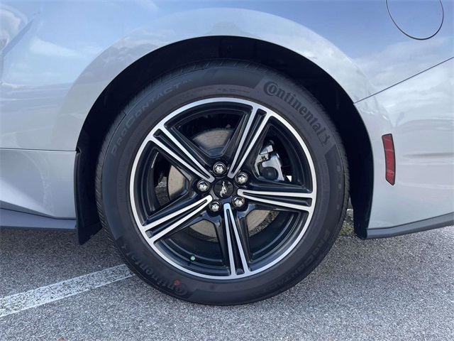 2025 Ford Mustang EcoBoost Premium photo 4