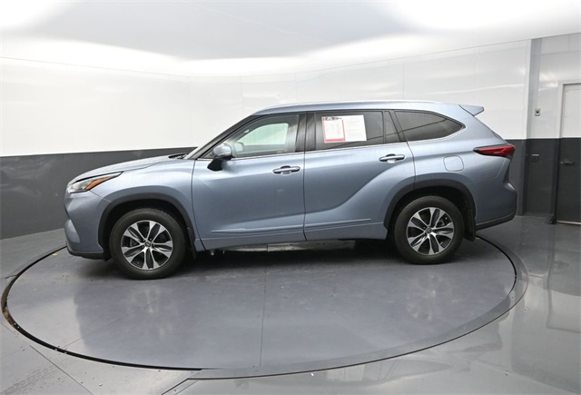 2020 Toyota Highlander XLE photo 4