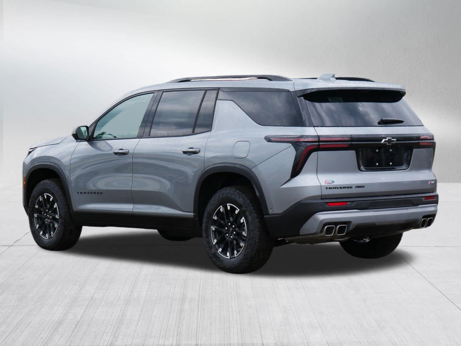 2026 Chevrolet Traverse Z71 photo 3