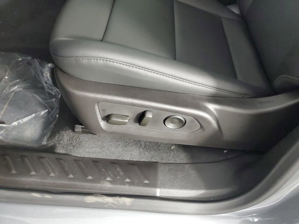 2026 Chevrolet Colorado Trail Boss photo 27