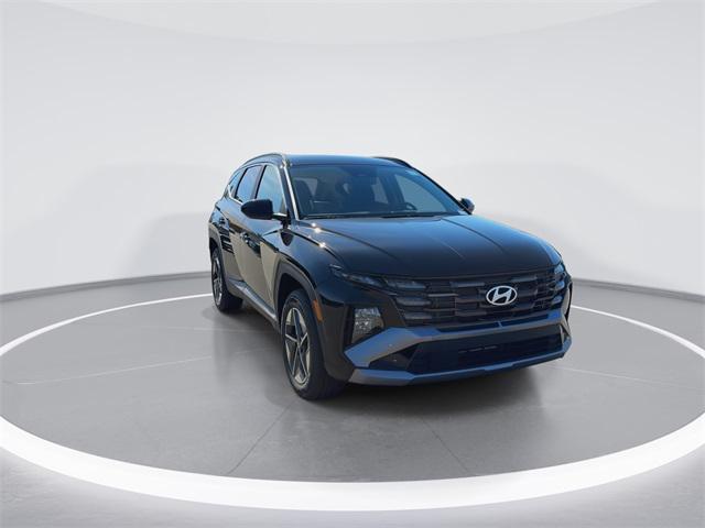 2026 Hyundai Tucson Hybrid SEL Convenience photo 2