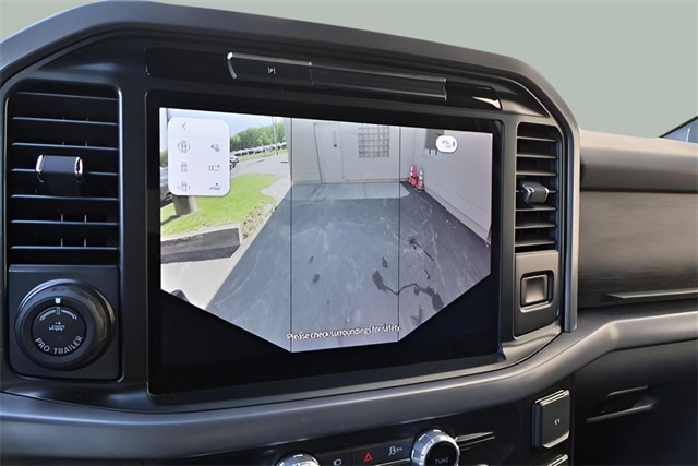 2025 Ford F-150 XLT photo 23