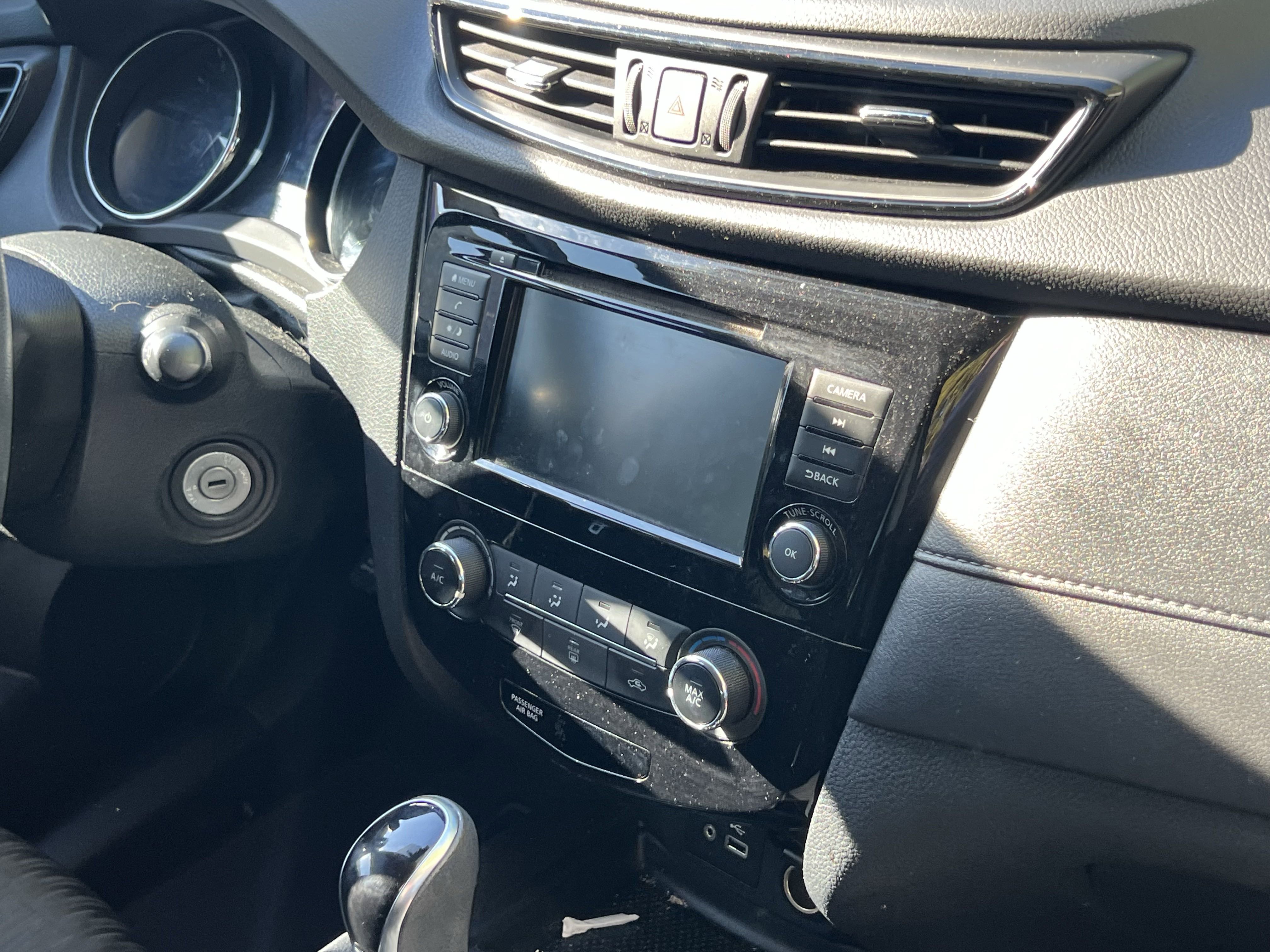 2020 Nissan Rogue S photo 3