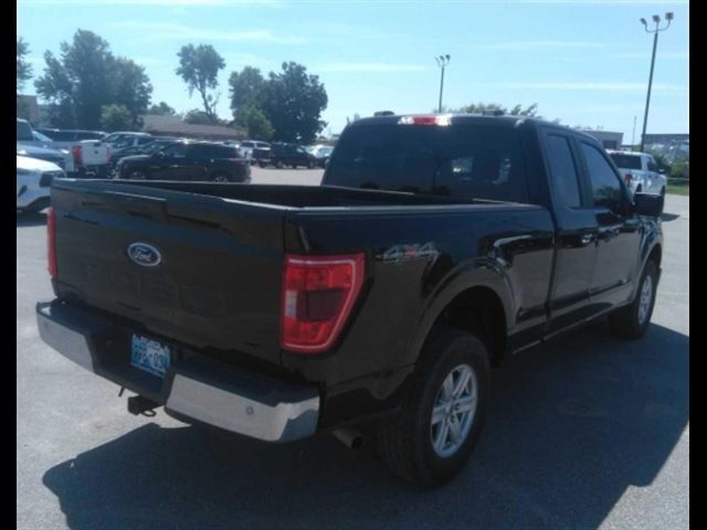 2022 Ford F-150 XLT photo 3