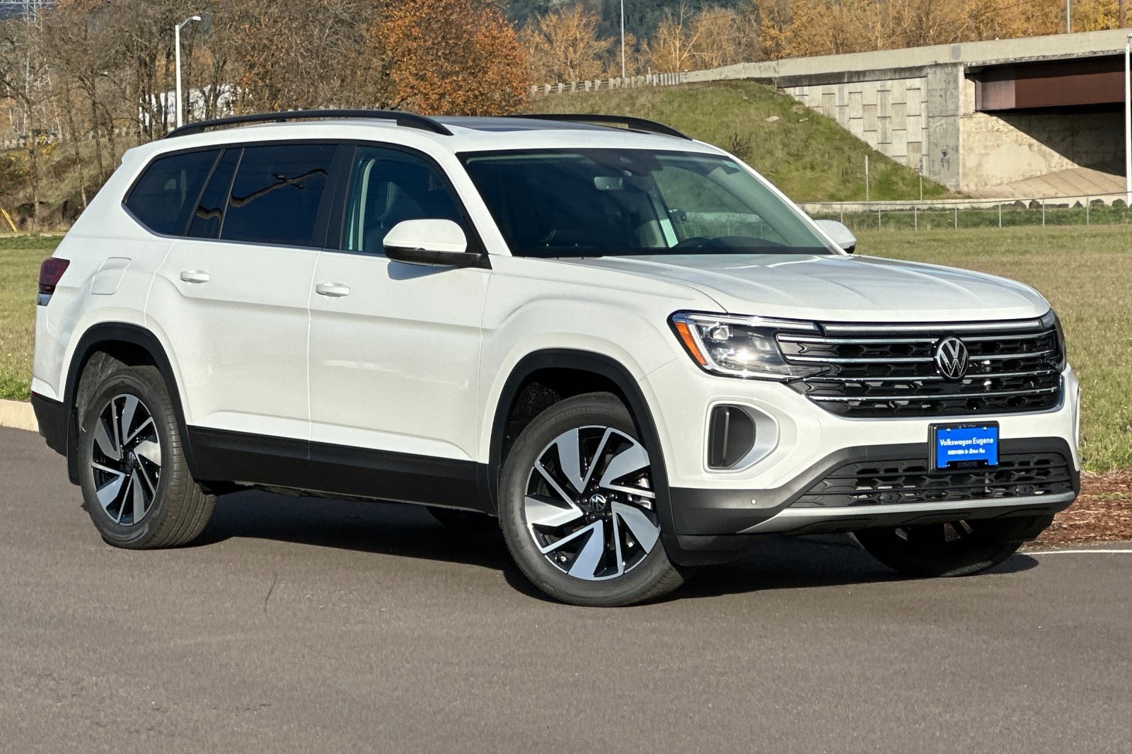 2026 Volkswagen Atlas SE w/Tech's photo