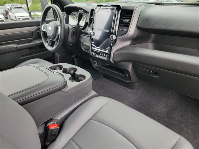 2025 Ram 2500 Tradesman photo 16