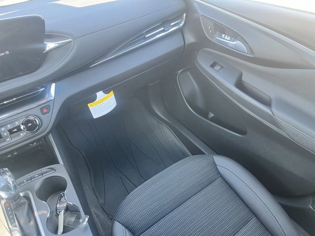 2025 Buick Envista Preferred photo 16