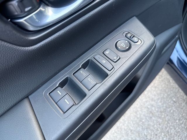 2026 Honda CR-V Hybrid Sport photo 9