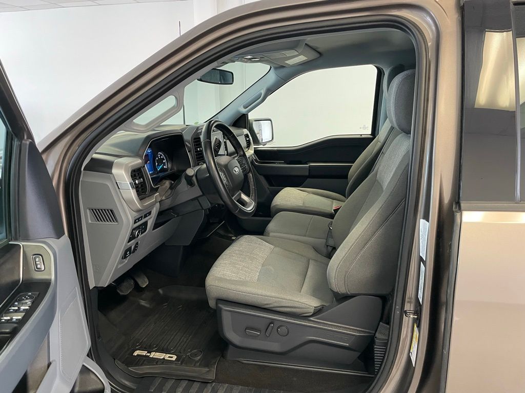 2022 Ford F-150 XLT photo 10
