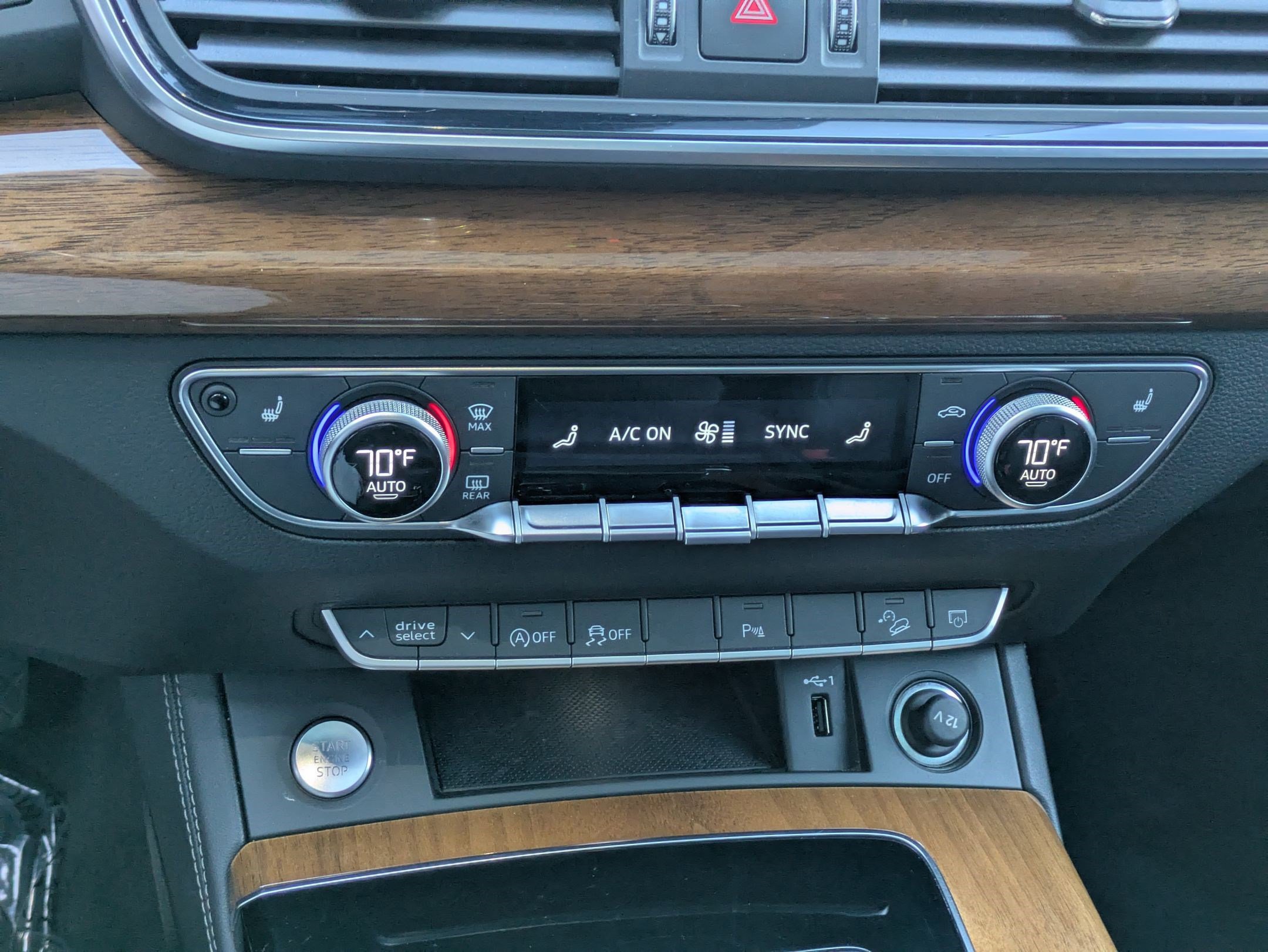 2021 Audi Q5 Premium Plus photo 21