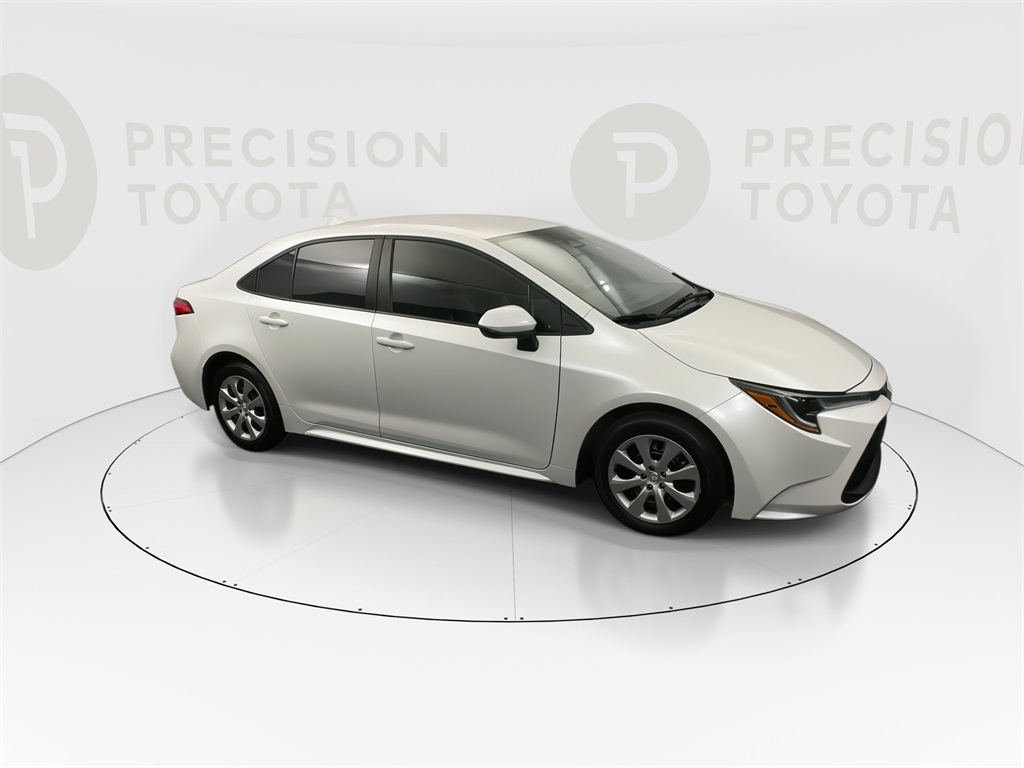 Used 2025 Toyota Corolla LE with VIN 5YFB4MDE7SP274914 for sale in Northfield, Minnesota