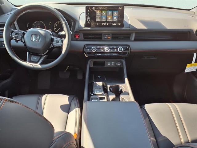 2025 Honda Pilot TrailSport photo 15