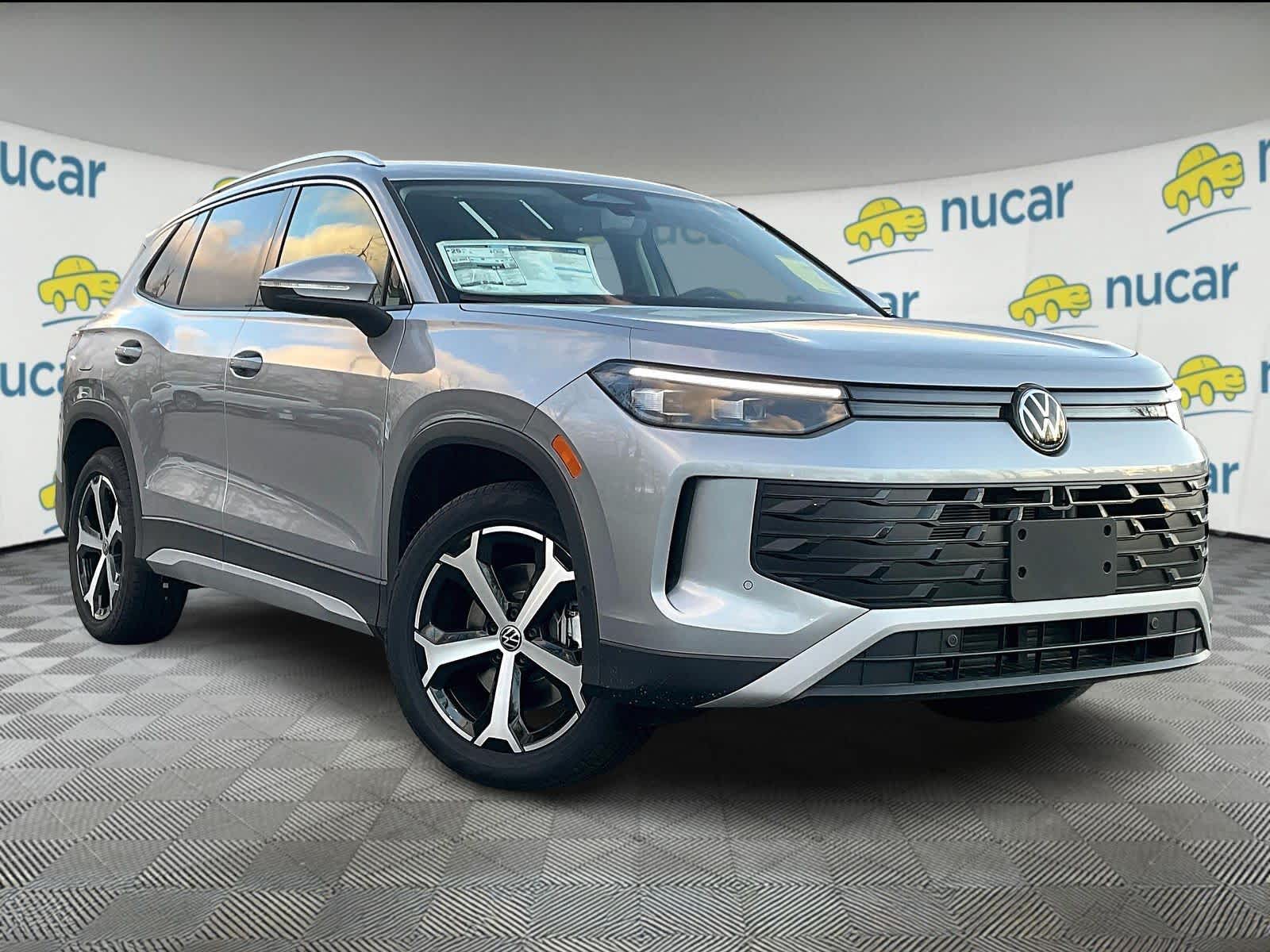 2026 Volkswagen Tiguan SE's photo